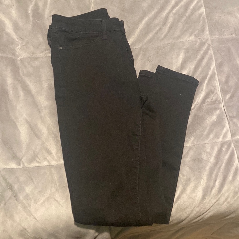 Plain black jeggings